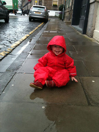 The good thing about having a waterproof suit is that I can sit down where I like in the rain!