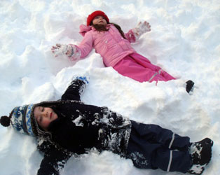 Snow angel twins in Kiba dungarees