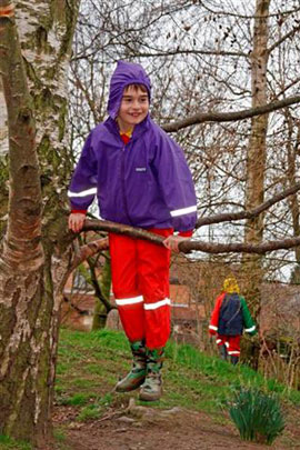 tree swinging...